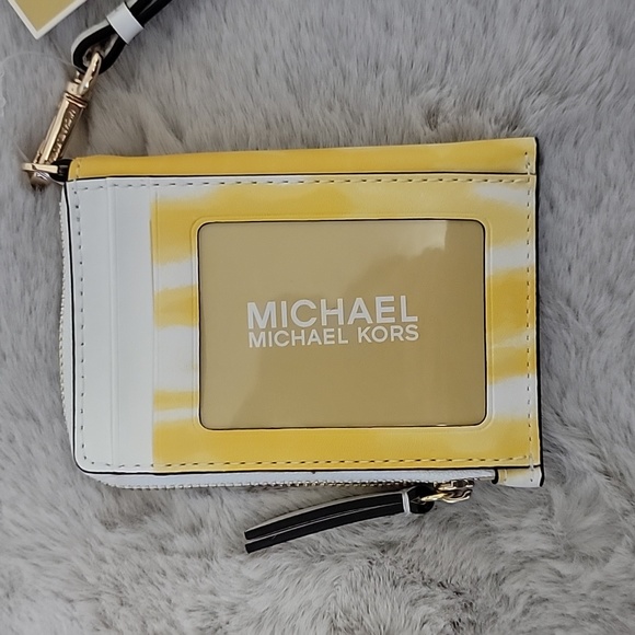 NWT Michael Kors yellow/white lanyard - Picture 2 of 9